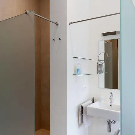 Rosier 10 Bed & Breakfast Antwerp